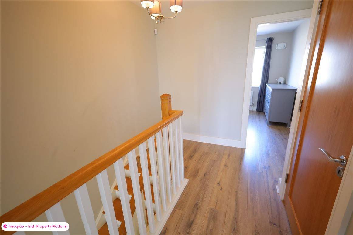 Semi-detached house for Sale in Carrigaline, Cork