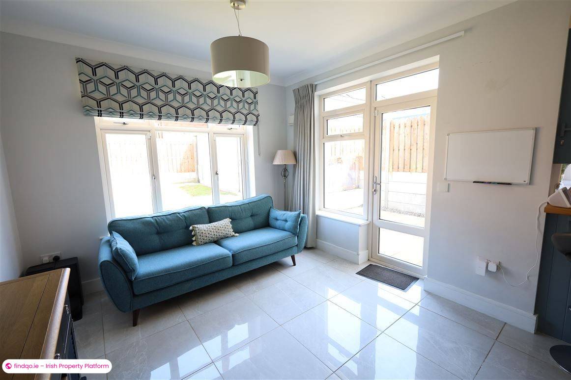 Semi-detached house for Sale in Carrigaline, Cork