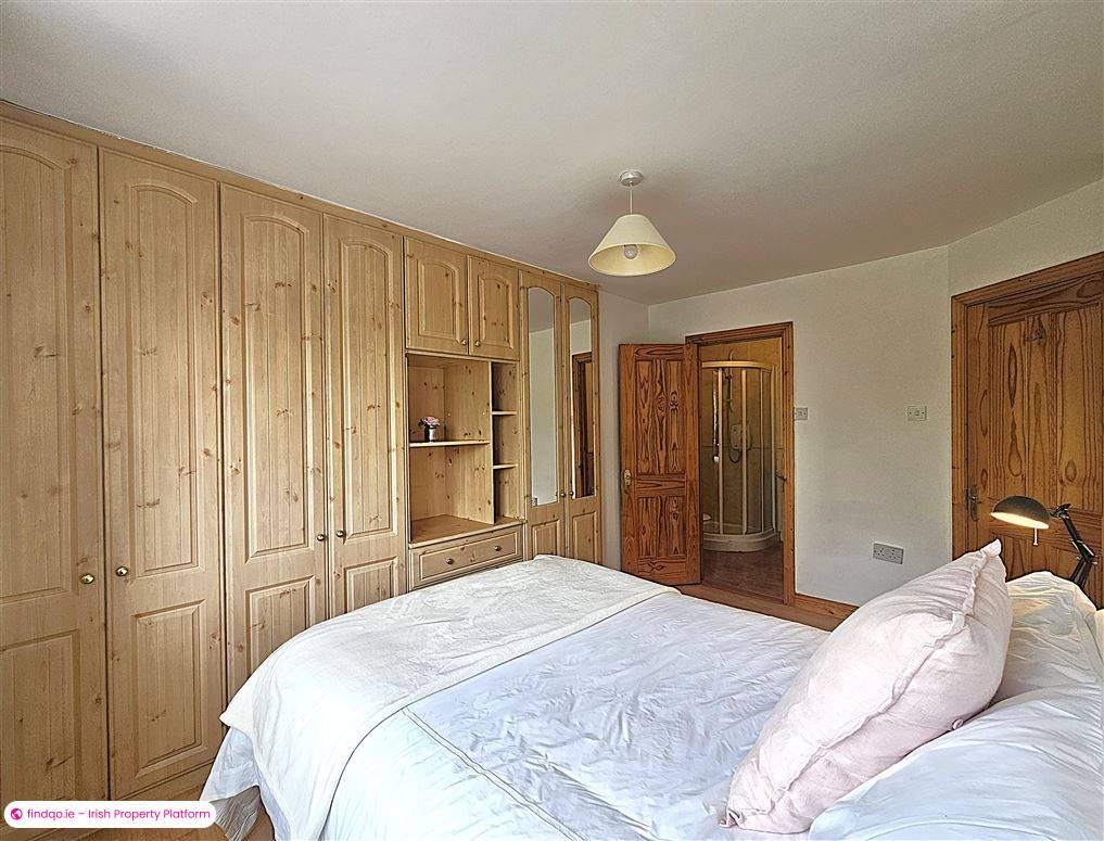 Semi-detached house for Sale in Kilcullen, Kildare