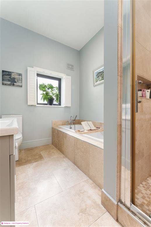 Detached house for Sale in Narraghmore, Kildare