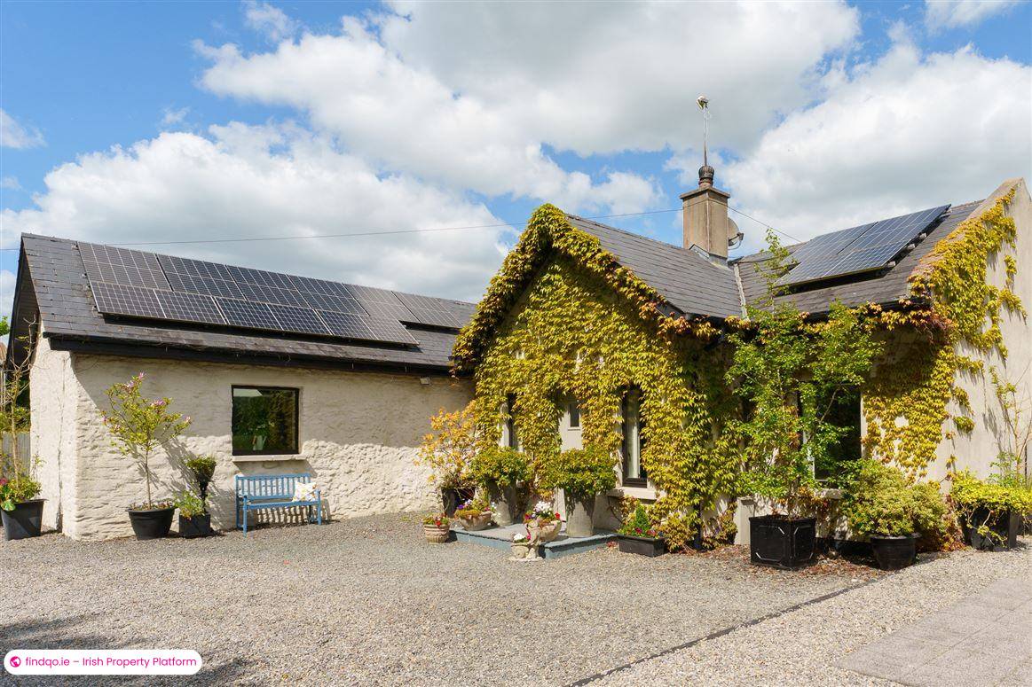 Detached house for Sale in Narraghmore, Kildare