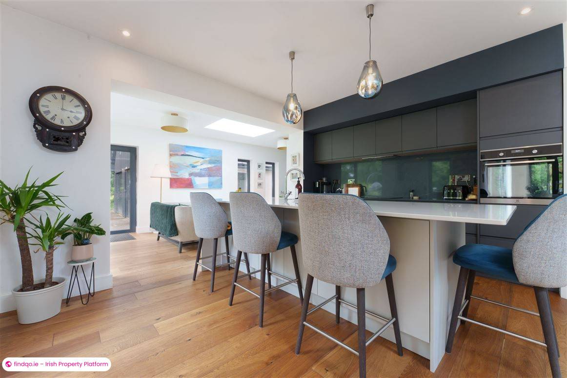 Detached house for Sale in Kilcullen, Kildare