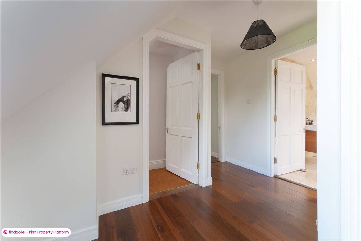 Detached house for Sale in Kilcullen, Kildare