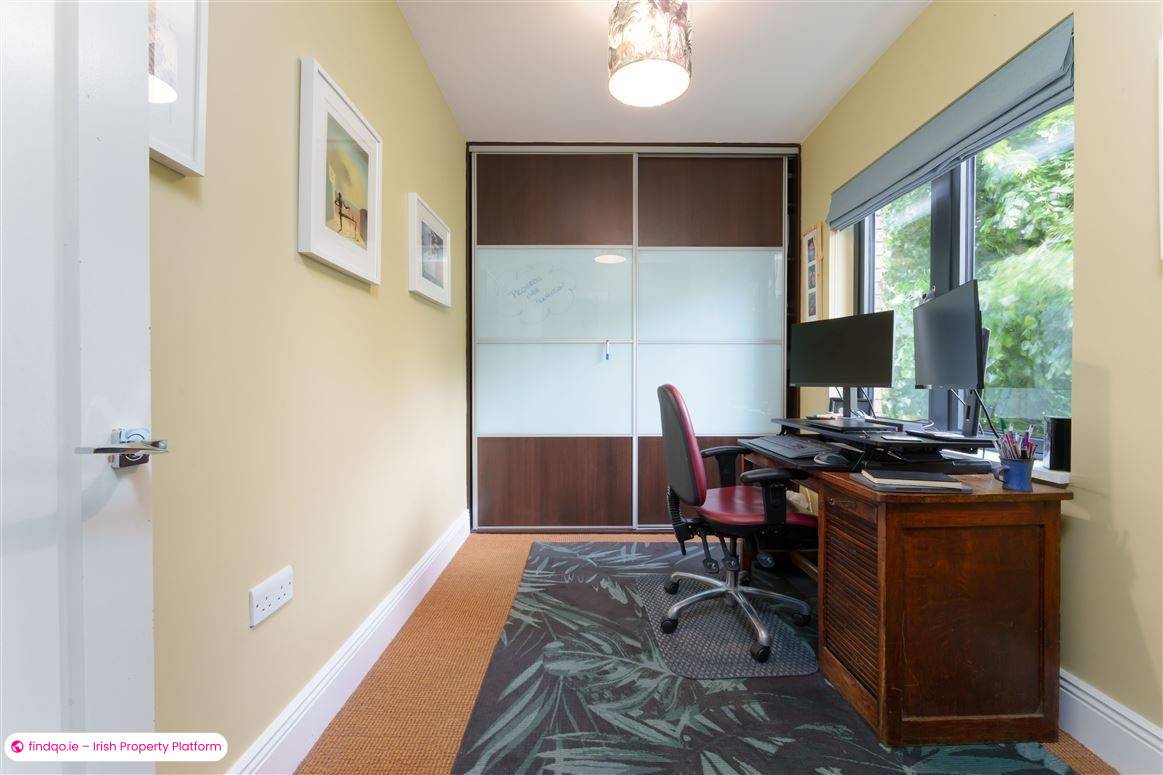 Detached house for Sale in Kilcullen, Kildare