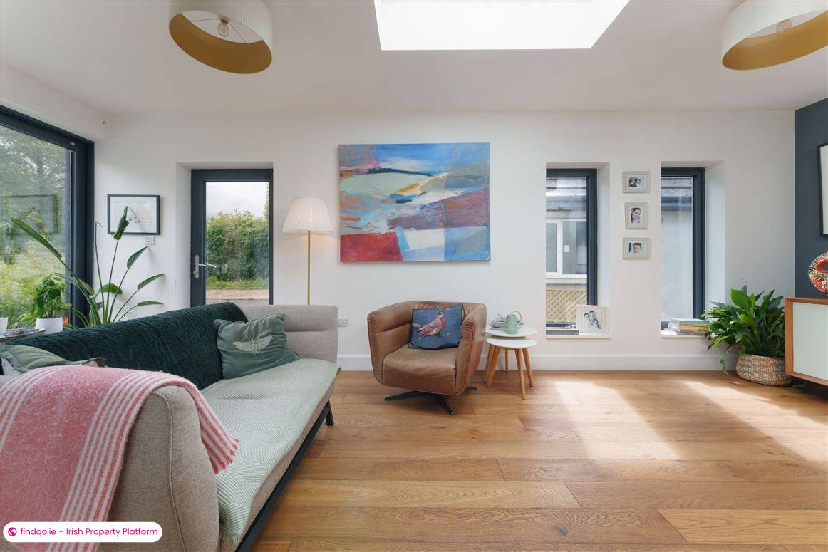 Detached house for Sale in Kilcullen, Kildare