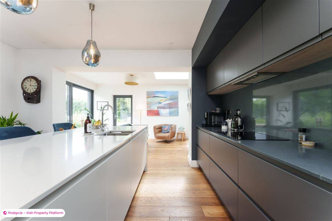 Detached house for Sale in Kilcullen, Kildare