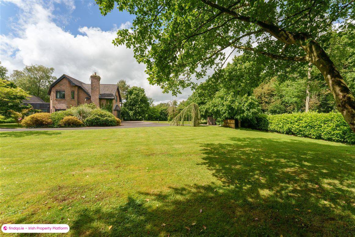 Detached house for Sale in Kilcullen, Kildare