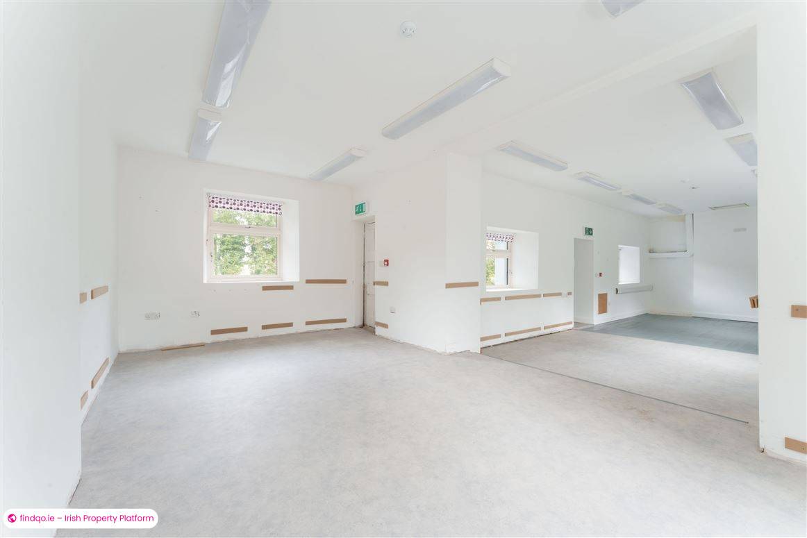Detached house for Sale in Kilcullen, Kildare