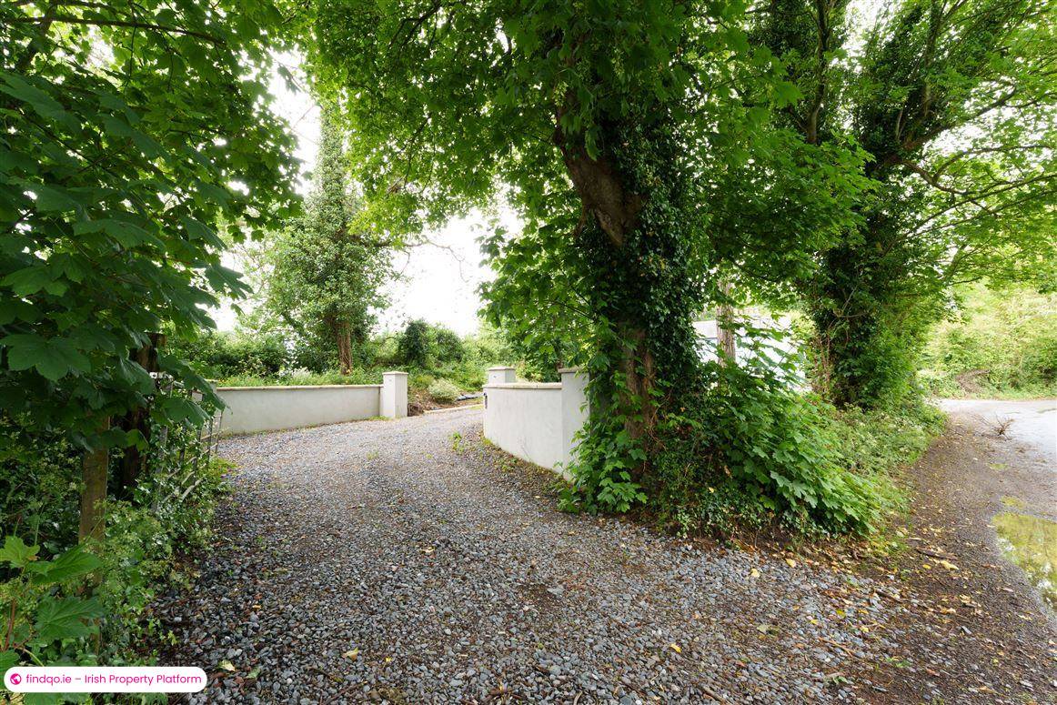 Detached house for Sale in Kilcullen, Kildare