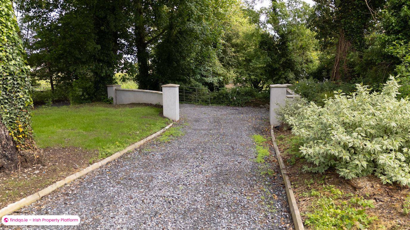 Detached house for Sale in Kilcullen, Kildare