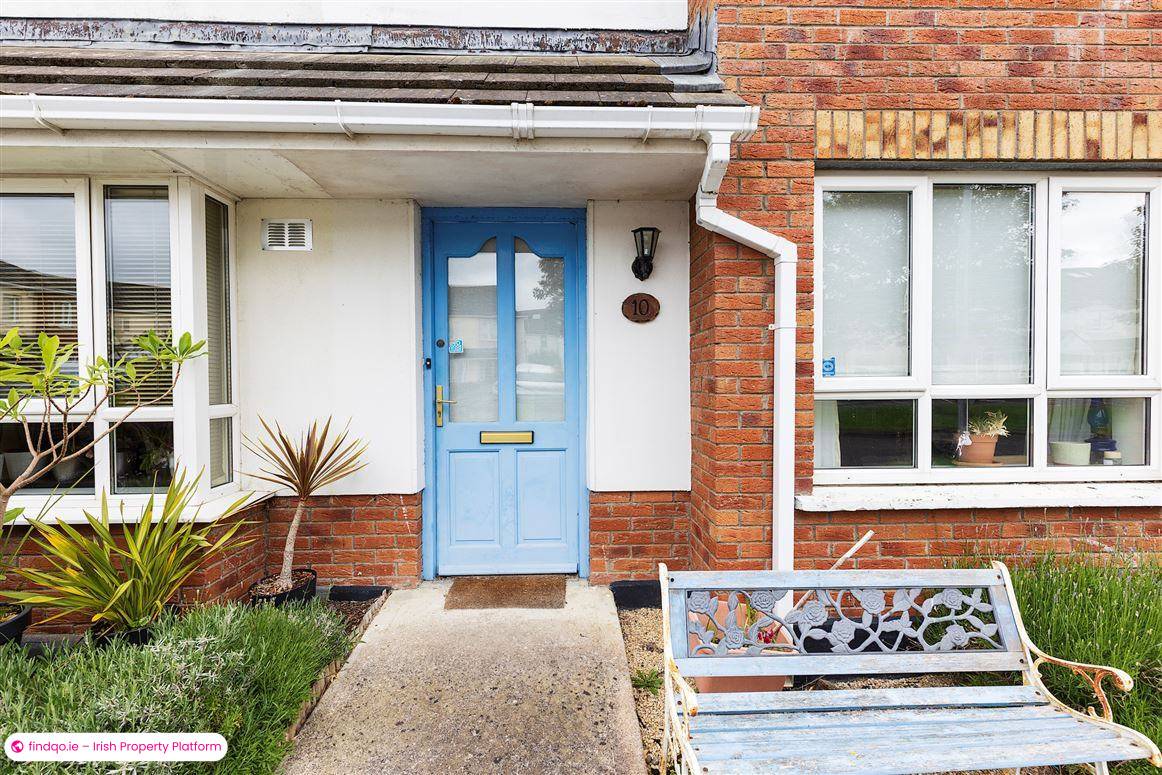 End of terrace house for Sale in Swords, Dublin (County)