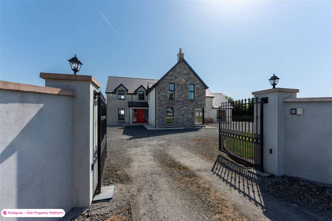Detached house for Sale in Hospital, Limerick