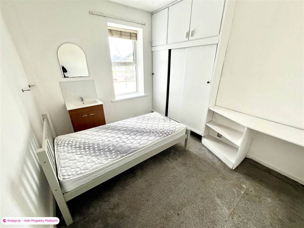 Terraced house for Sale in Sligo, Sligo