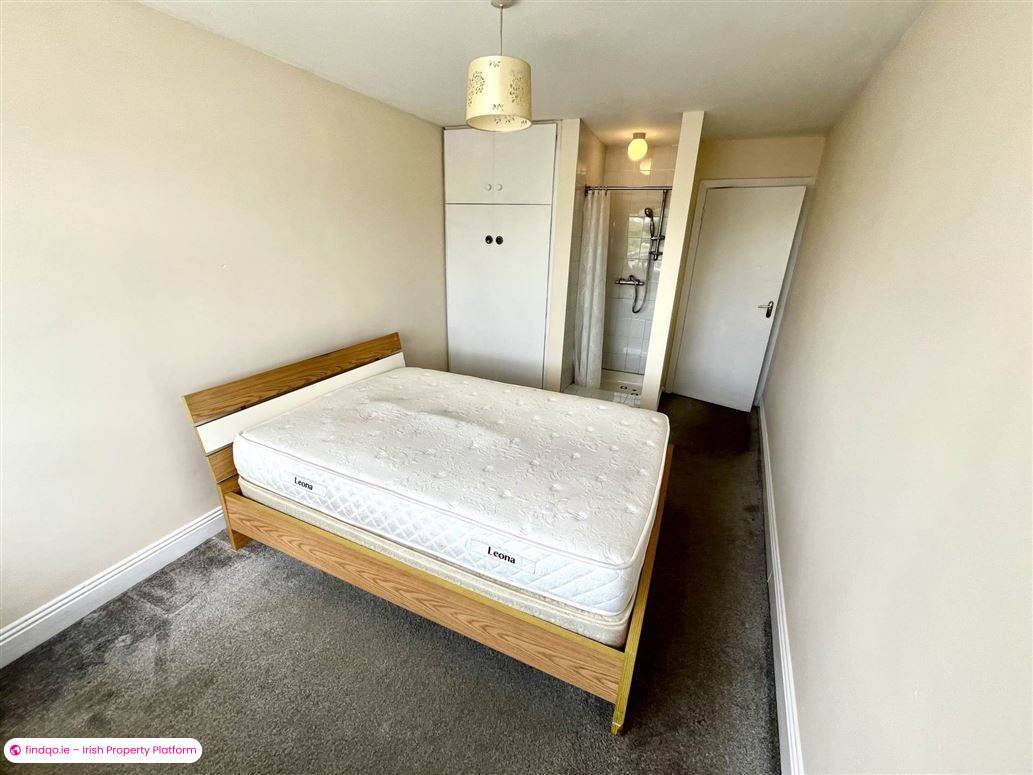 Terraced house for Sale in Sligo, Sligo