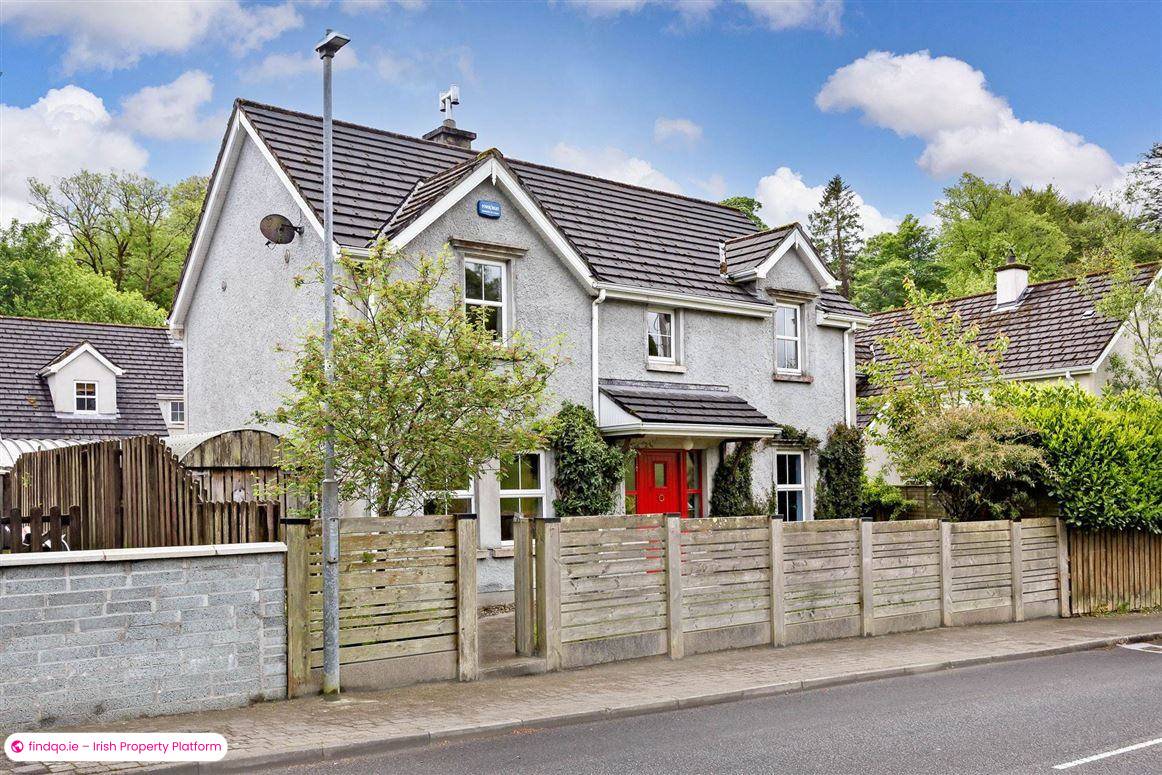 Detached house for Sale in Dromahair, Leitrim