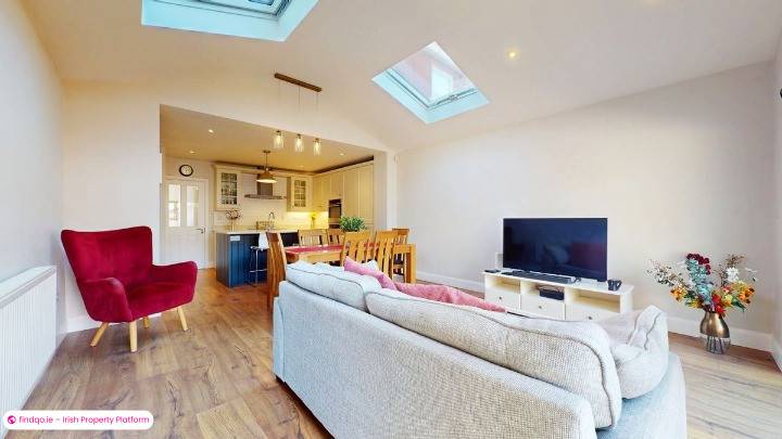 Semi-detached house for Sale in Glasnevin, Dublin 11