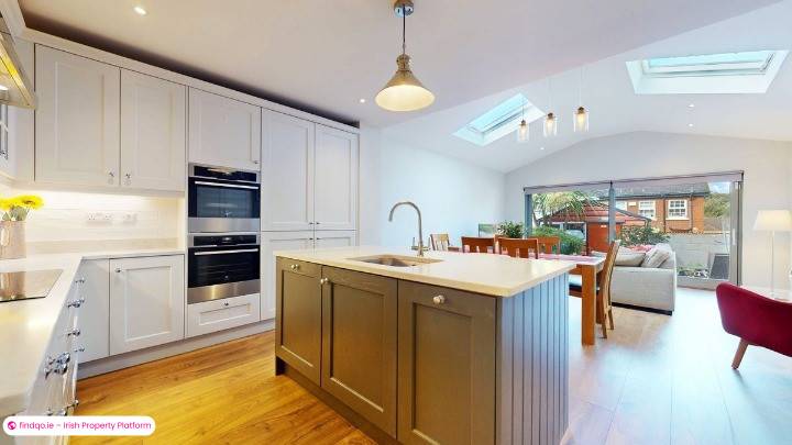 Semi-detached house for Sale in Glasnevin, Dublin 11