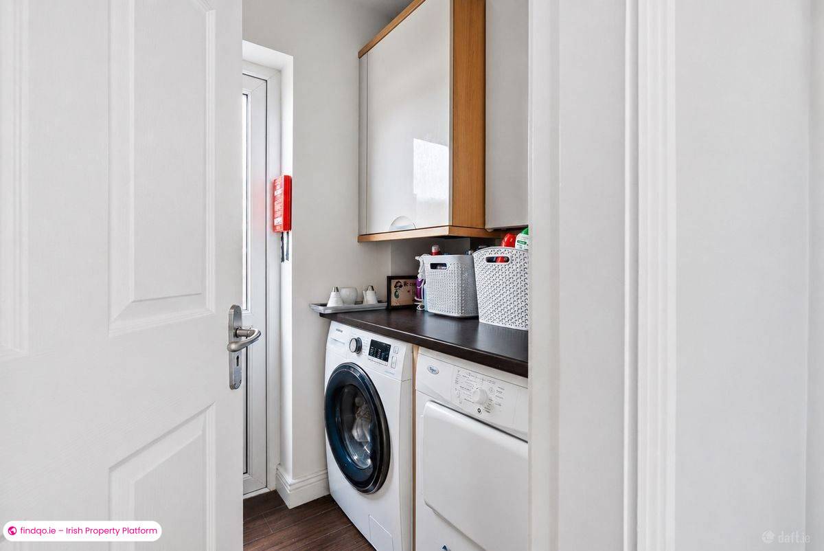 Semi-detached house for Sale in Glanmire, Cork