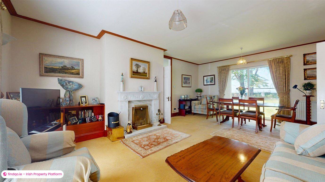Detached house for Sale in Howth, Dublin 13