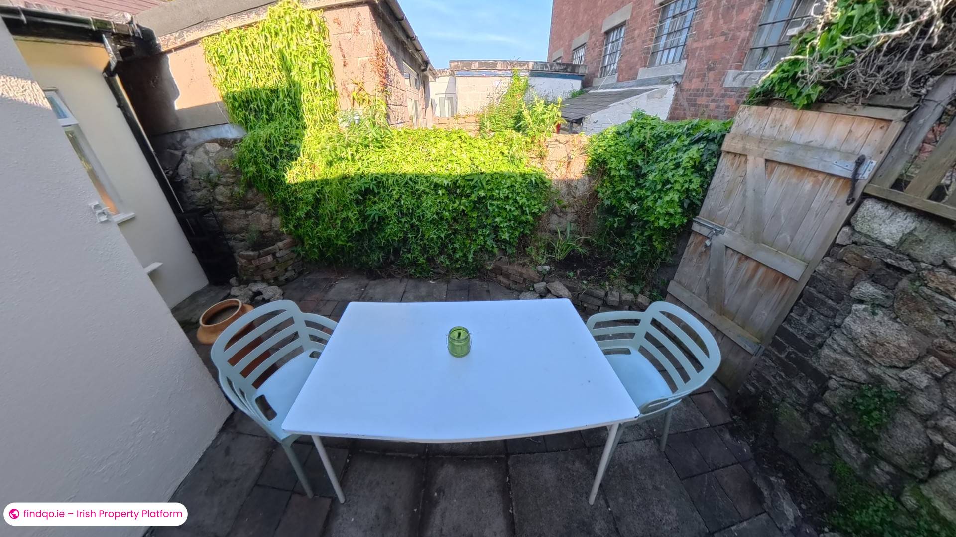 2 Bedroom House for Rent in Ballsbridge, Dublin 4