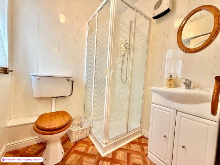 Semi-detached house for Sale in Charleville, Cork