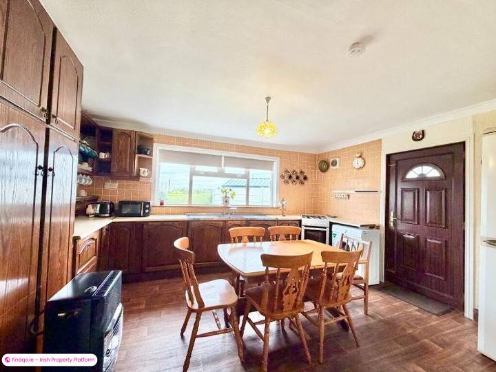 Semi-detached house for Sale in Charleville, Cork