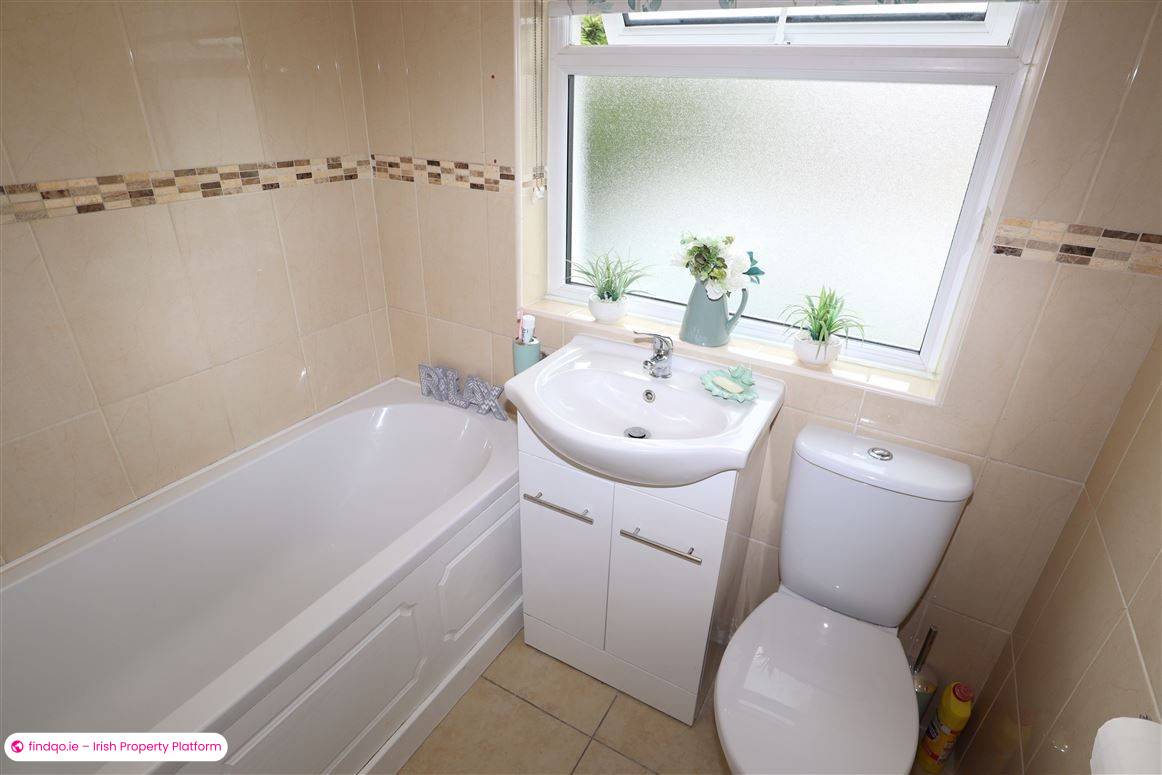 Semi-detached house for Sale in Drogheda, Louth