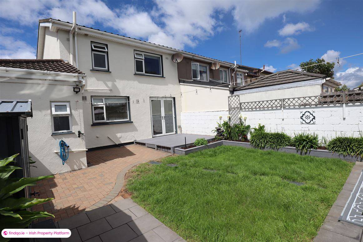 Semi-detached house for Sale in Drogheda, Louth