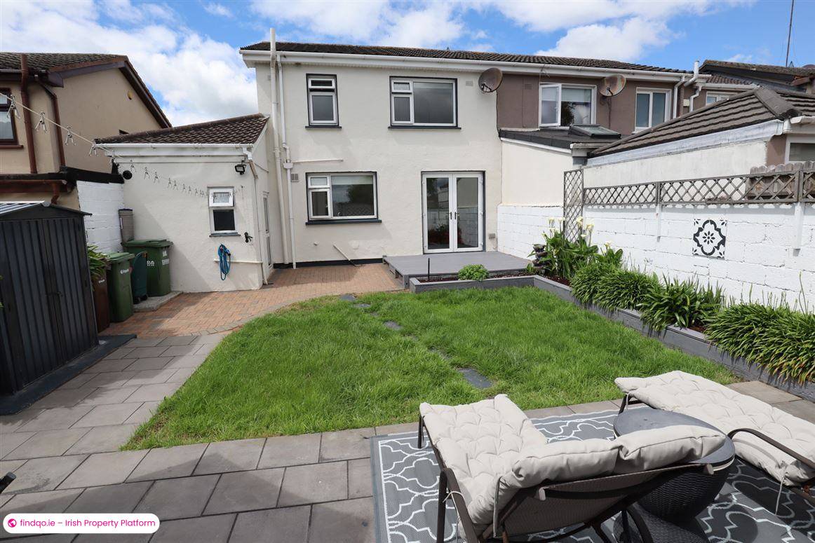 Semi-detached house for Sale in Drogheda, Louth