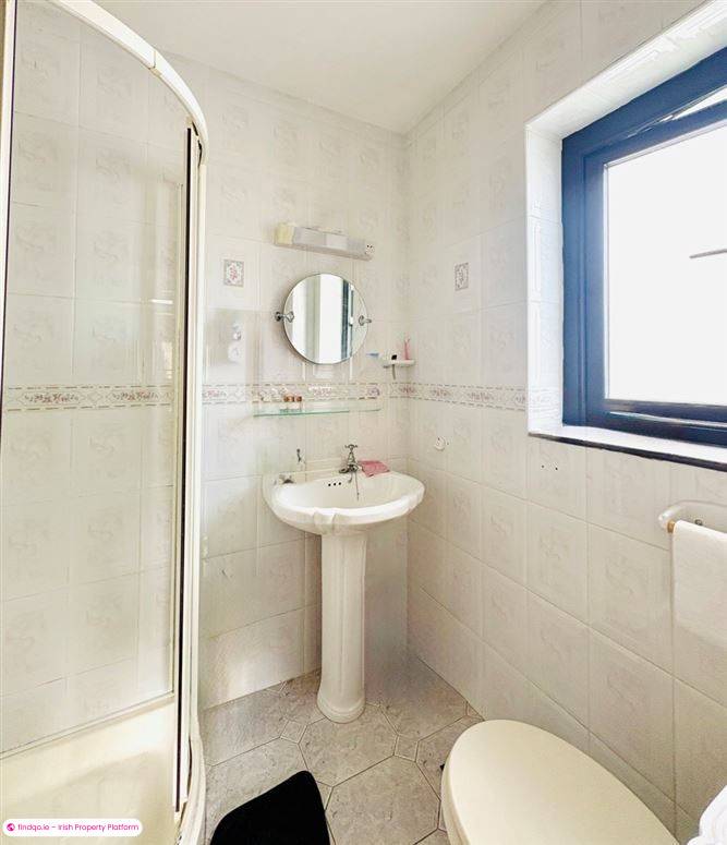 Detached house for Sale in Tralee, Kerry