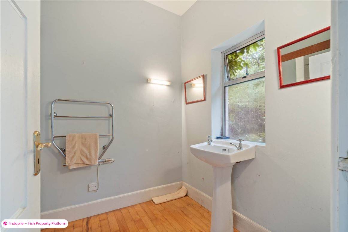 Detached house for Sale in Corrandulla, Galway