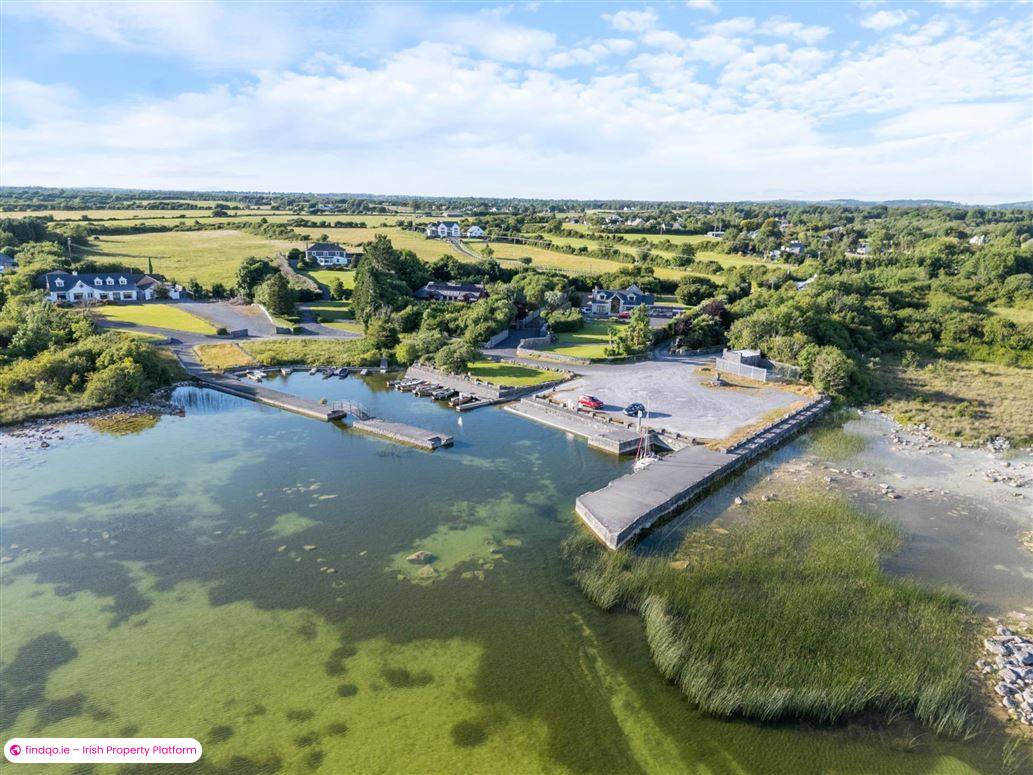 Detached house for Sale in Corrandulla, Galway