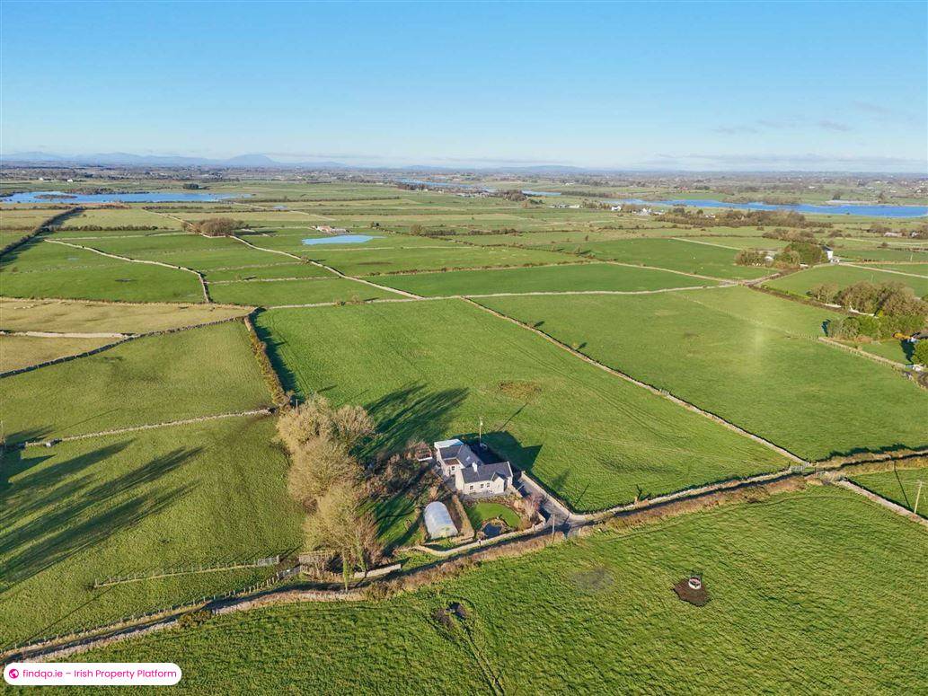 Bungalow for Sale in Hollymount, Mayo
