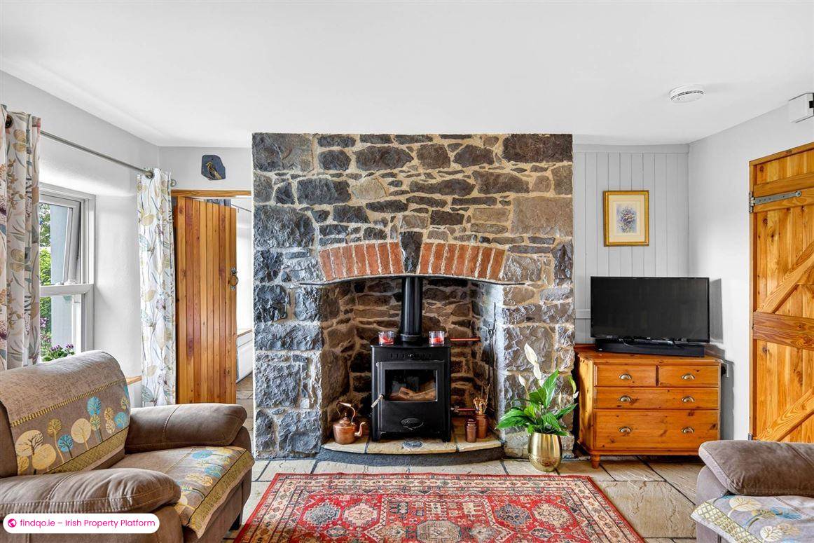 Bungalow for Sale in Hollymount, Mayo