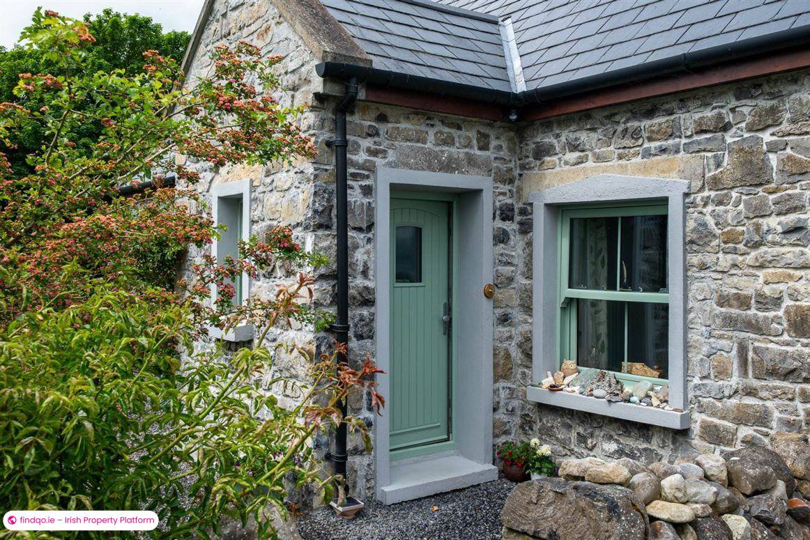 Bungalow for Sale in Hollymount, Mayo