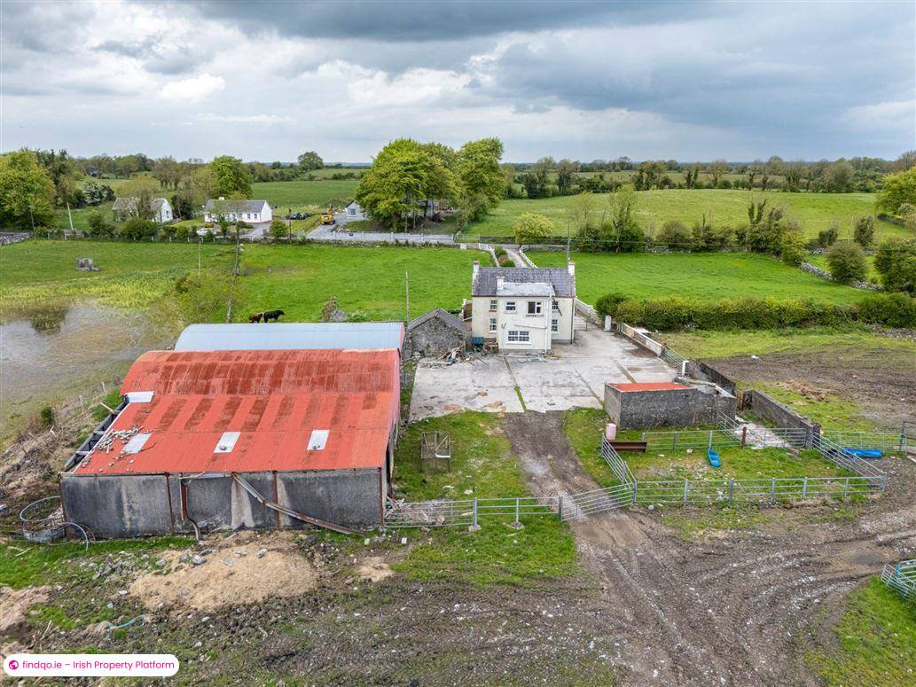 Detached house for Sale in Ardrahan, Galway