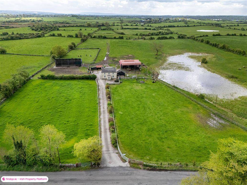 Detached house for Sale in Ardrahan, Galway