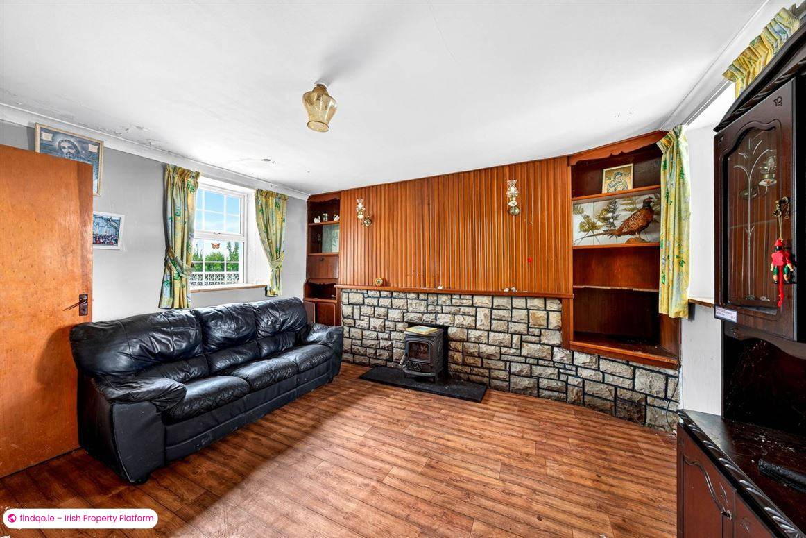 Detached house for Sale in Ardrahan, Galway