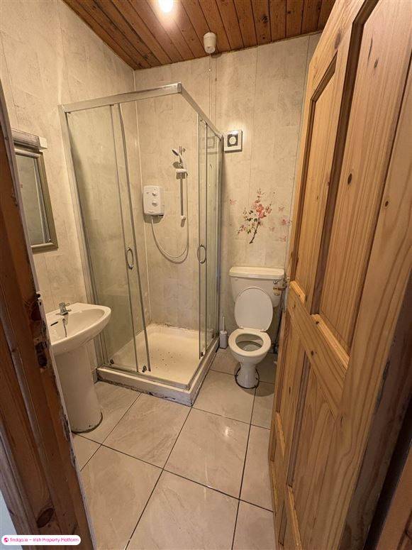 Semi-detached house for Sale in Dundalk, Louth