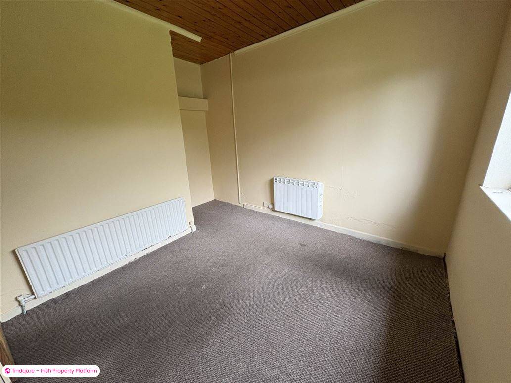 Semi-detached house for Sale in Dundalk, Louth