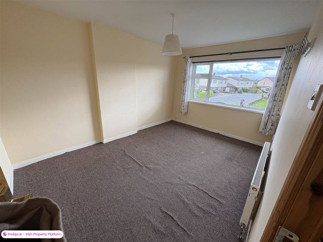 Semi-detached house for Sale in Dundalk, Louth