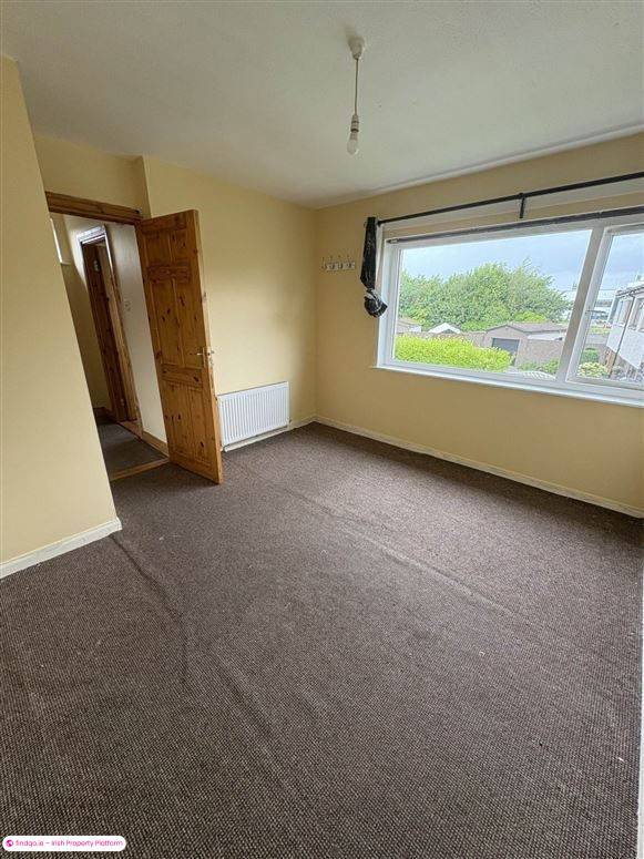 Semi-detached house for Sale in Dundalk, Louth