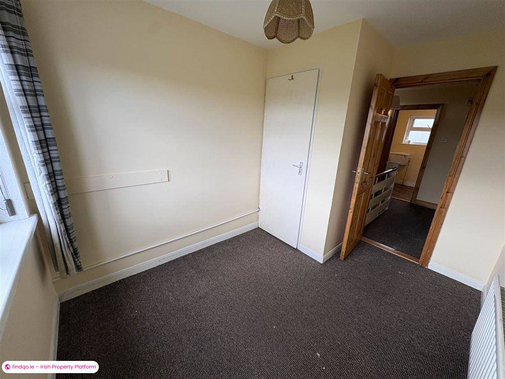 Semi-detached house for Sale in Dundalk, Louth