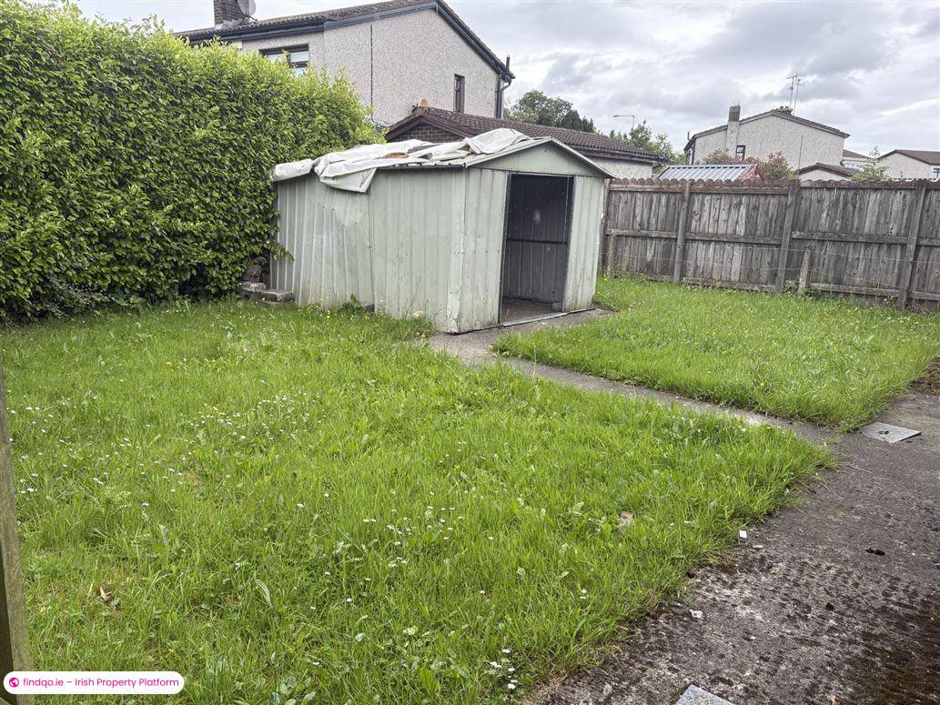 Semi-detached house for Sale in Dundalk, Louth