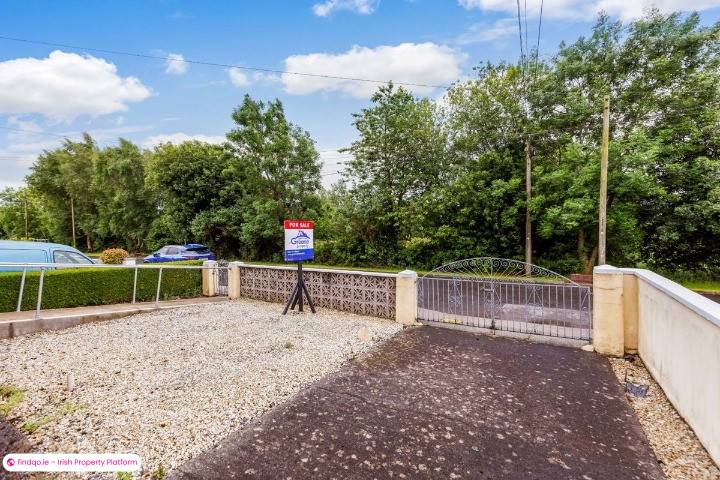End of terrace house for Sale in Dundalk, Louth
