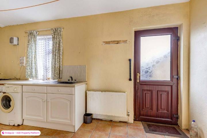End of terrace house for Sale in Dundalk, Louth