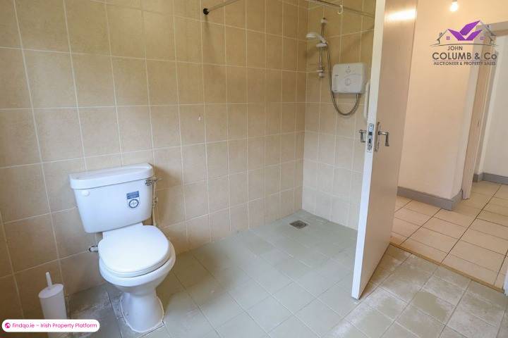 Detached house for Sale in Aughnacliffe, Longford