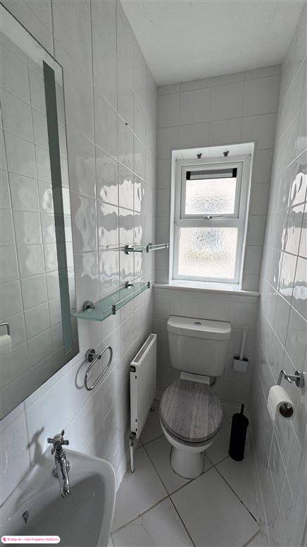 End of terrace house for Sale in Carrigtwohill, Cork
