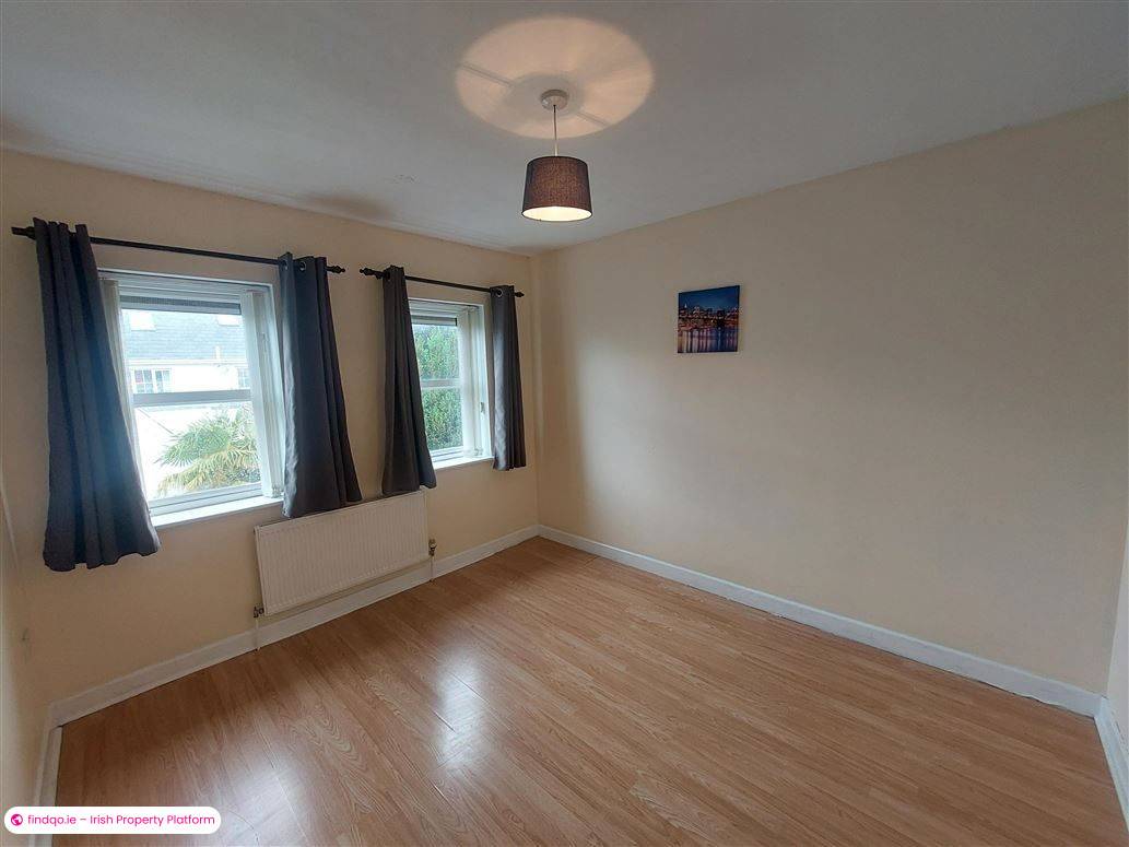 End of terrace house for Sale in Carrigtwohill, Cork