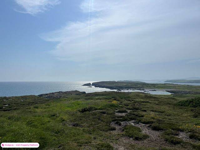 Detached house for Sale in Schull, Cork